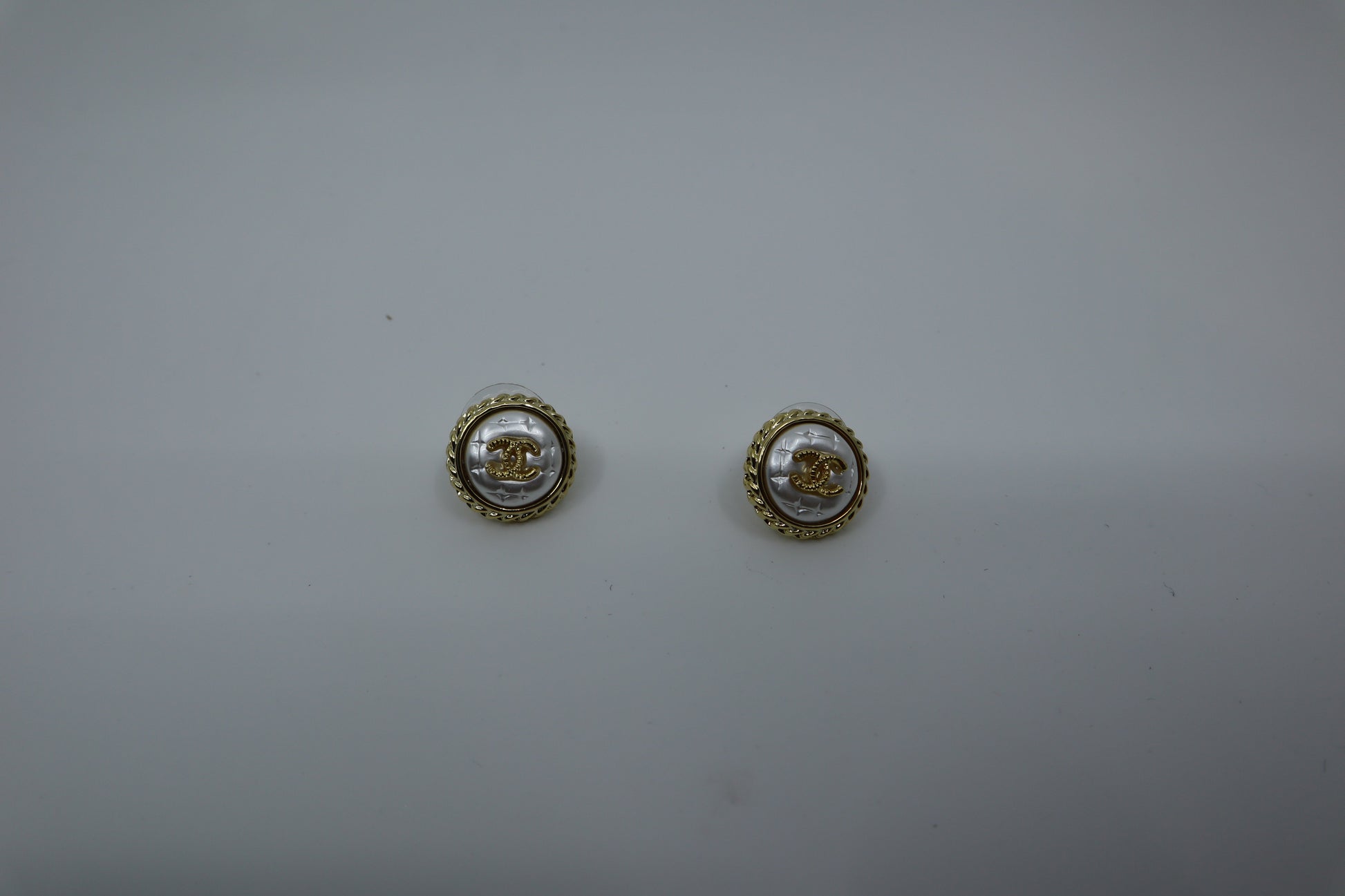 Vintage CC Button earrings - LA Love Doctor